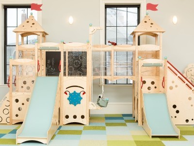 Дитячі ігрові комплекси для приміщень